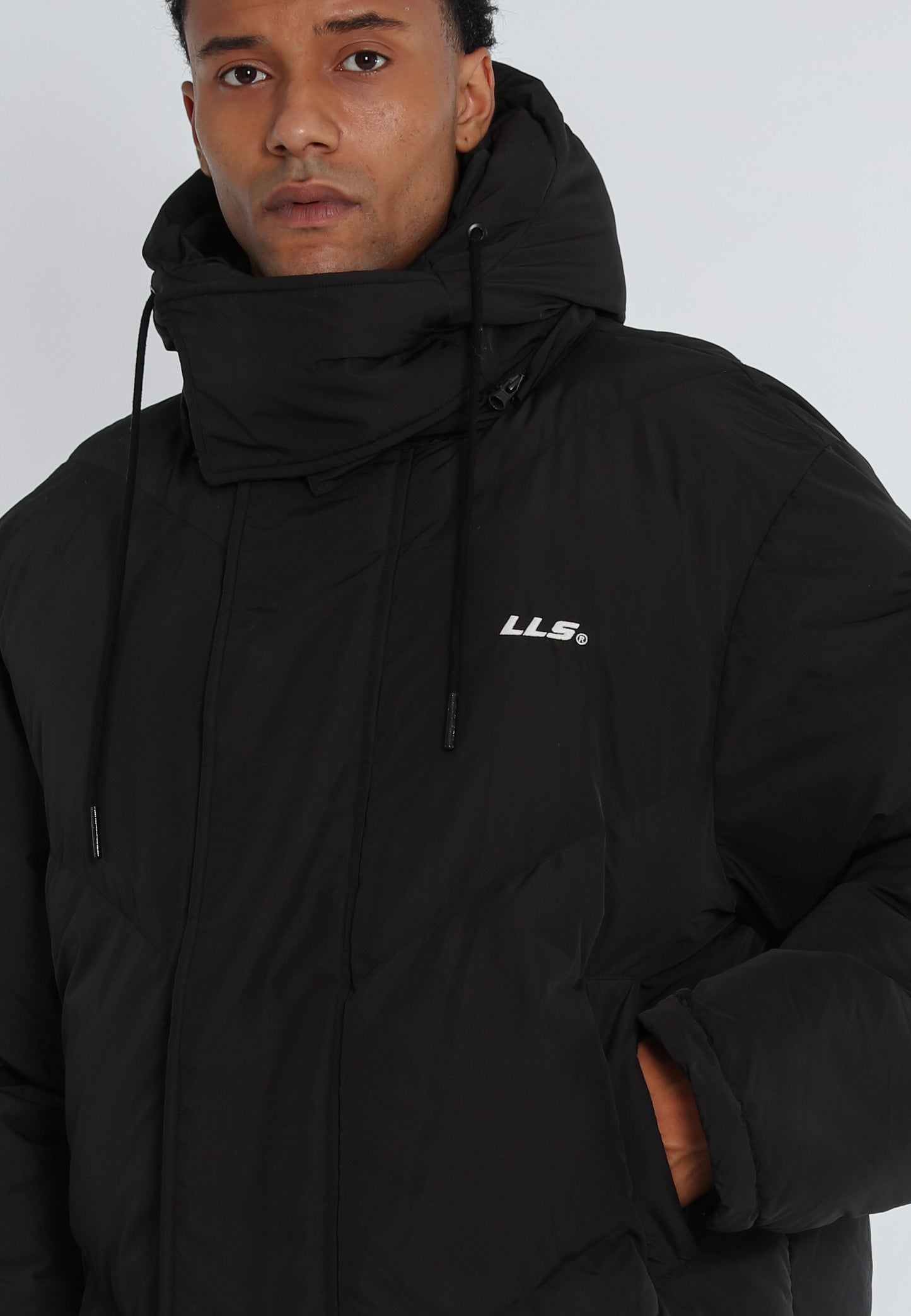 LowLight Sutdio Herren  in schwarz