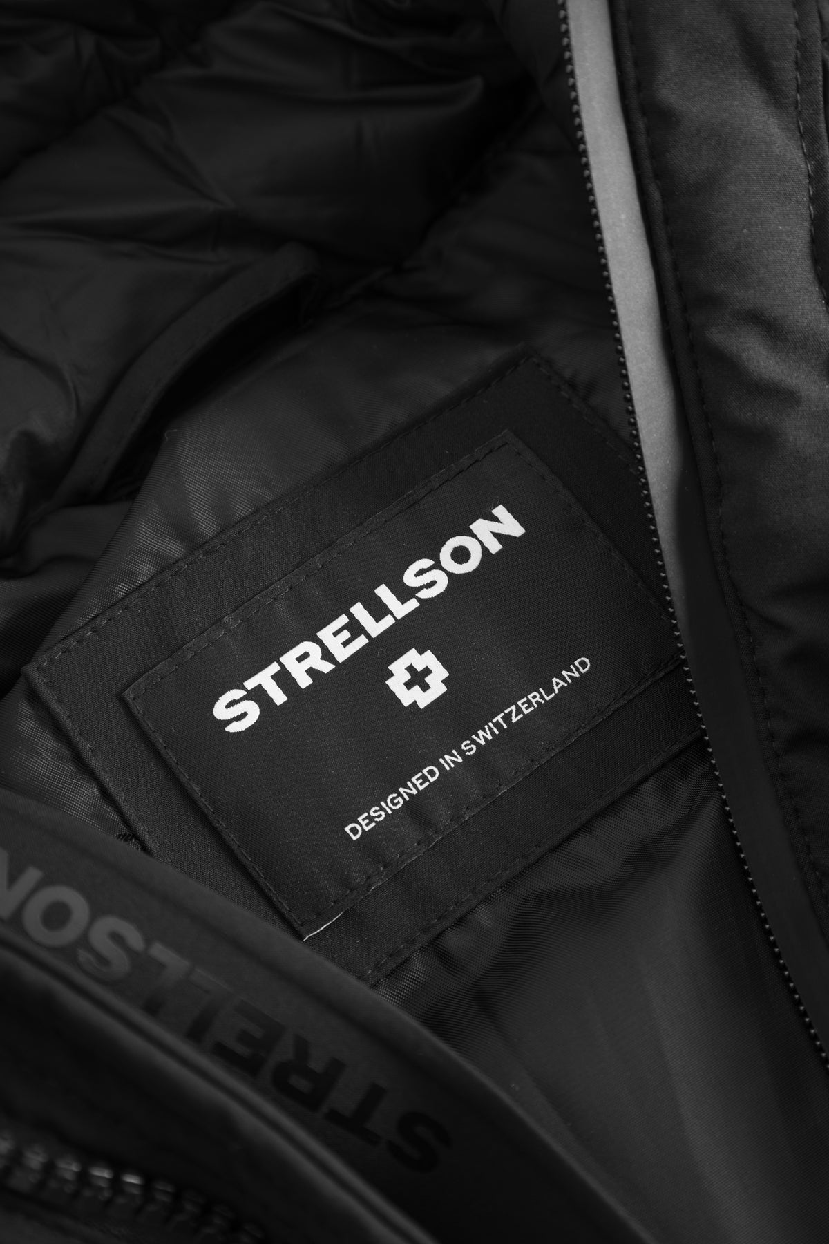 Strellson-Swiss Cross Herren  in schwarz
